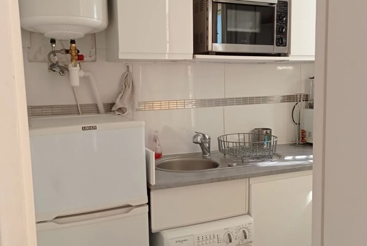 Appartement 2 pièces avec vue marina et piscine au Le Barcarès 