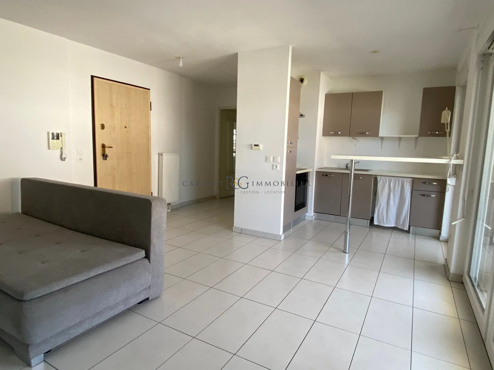 Appartment lumineux avec grand balcon à Woippy — Idéal investisseur ou premier achat 