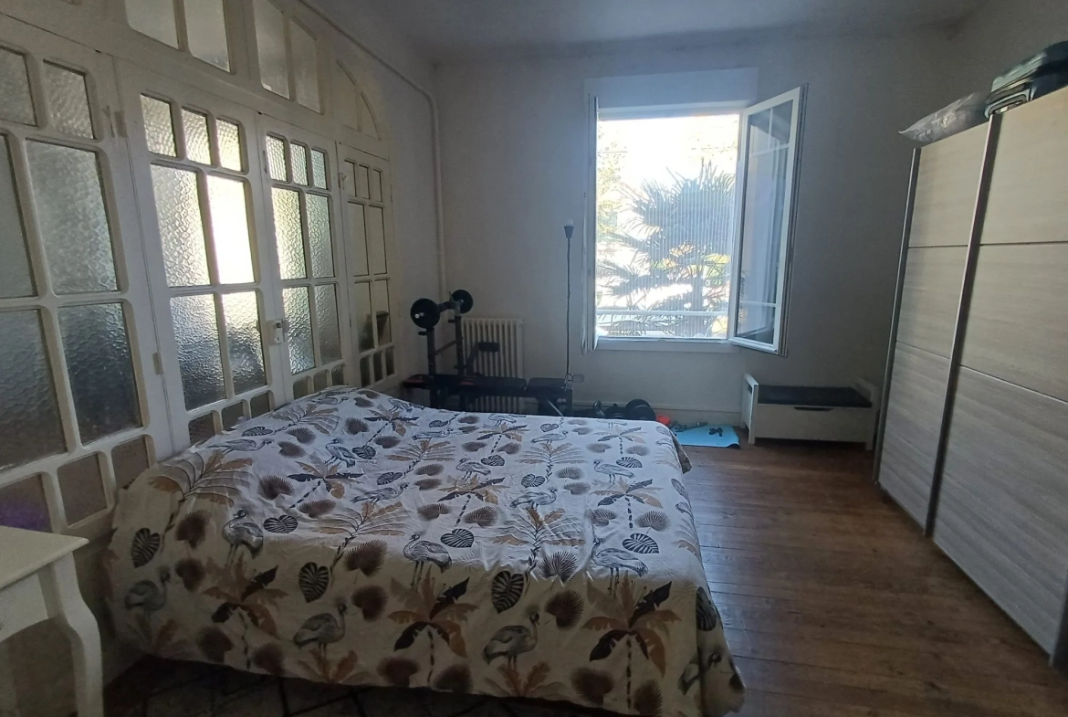 Appartement T3 de 73 m² à Pau Phoebus avec parking et cave 