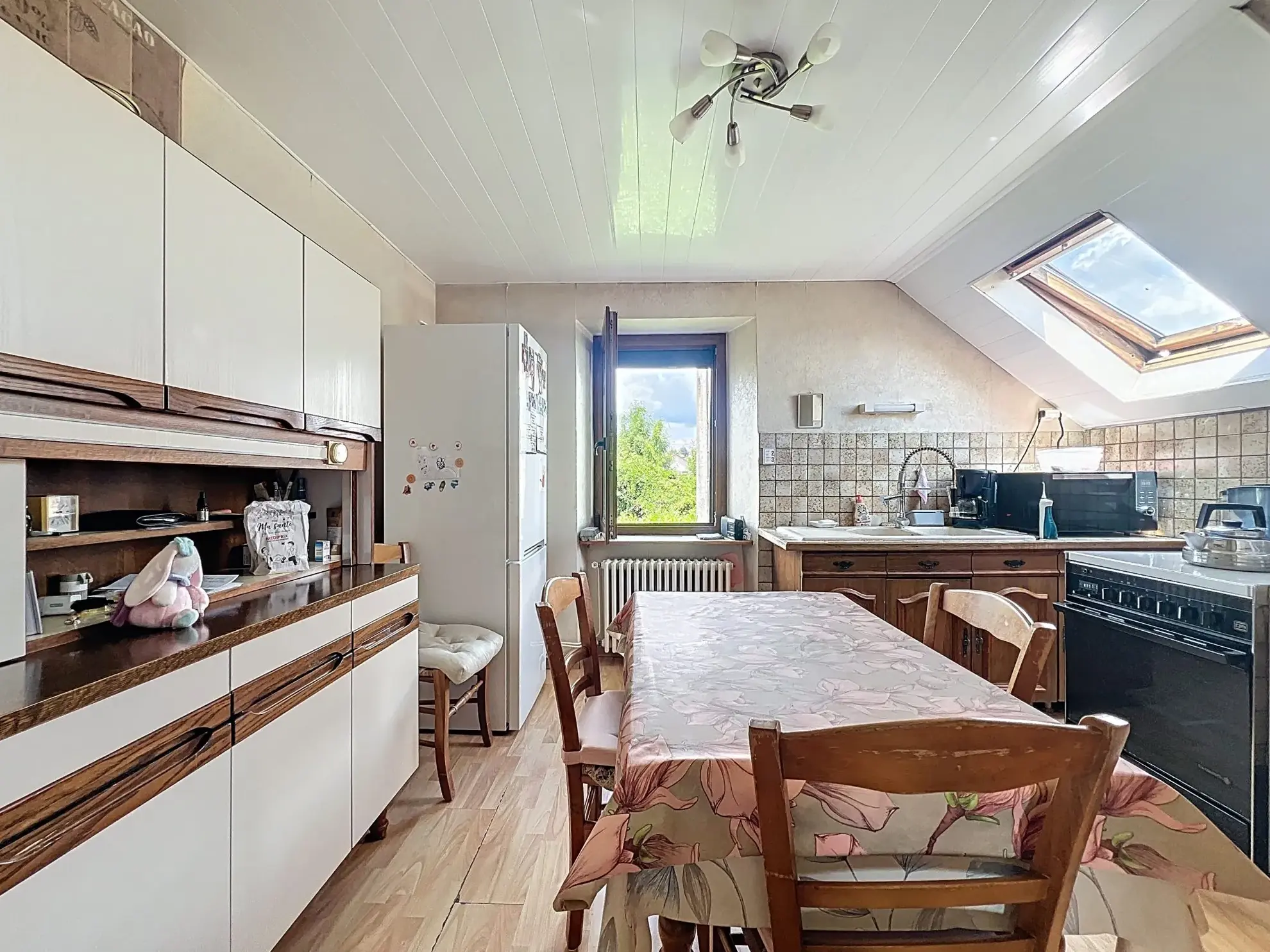 Maison à vendre à Audincourt de 116 m² avec terrain de 12 ares, à rénover 