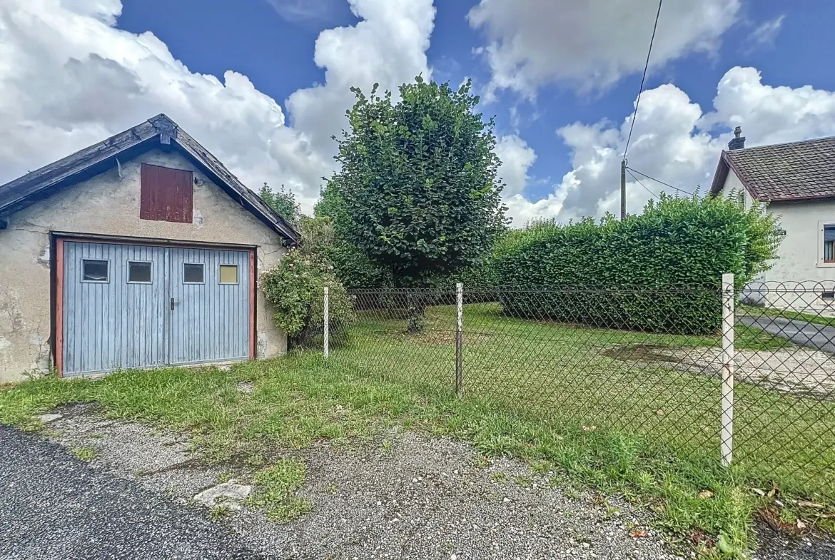 Maison à vendre à Audincourt de 116 m² avec terrain de 12 ares, à rénover 