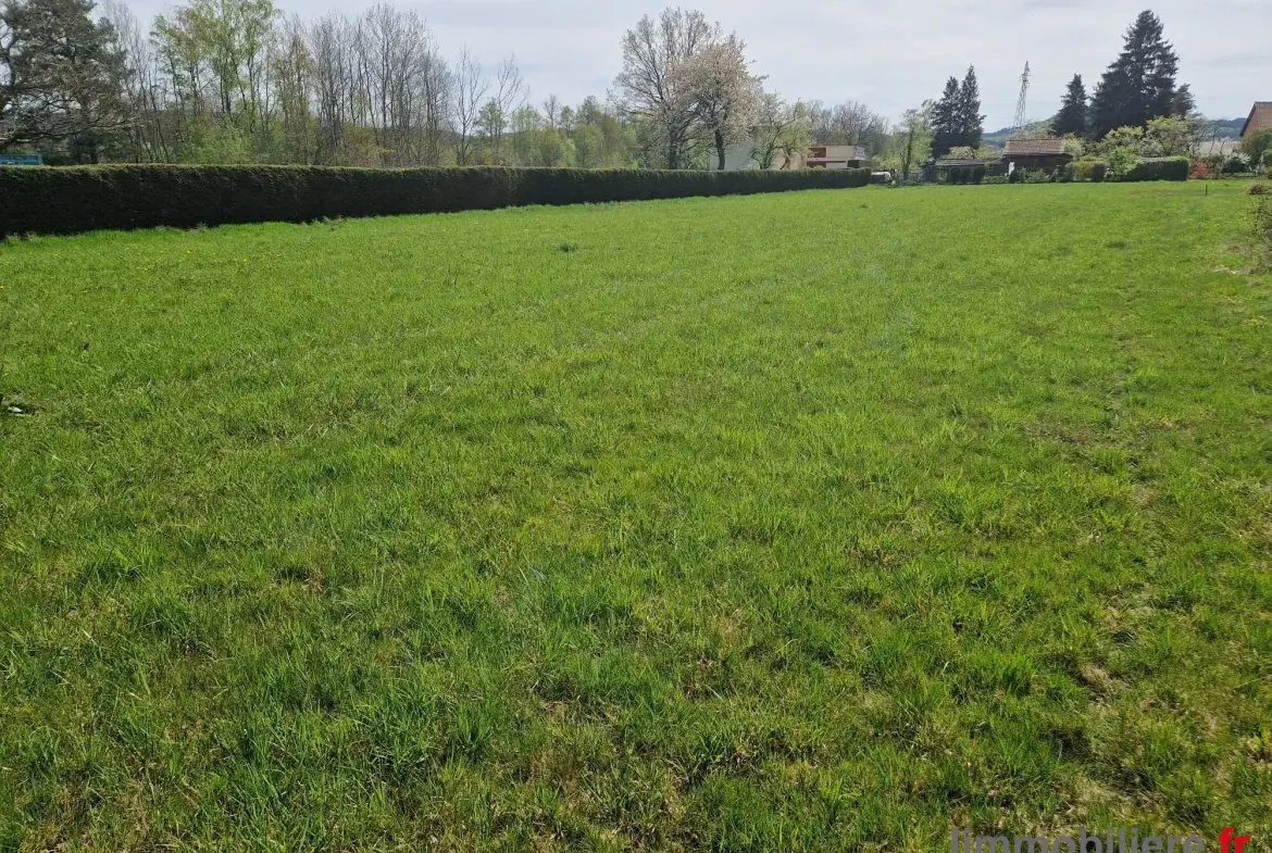 Terrain constructible à vendre à Corcieux de 3 010 m² 