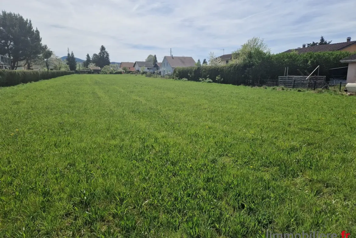 Terrain constructible à vendre à Corcieux de 3 010 m² 