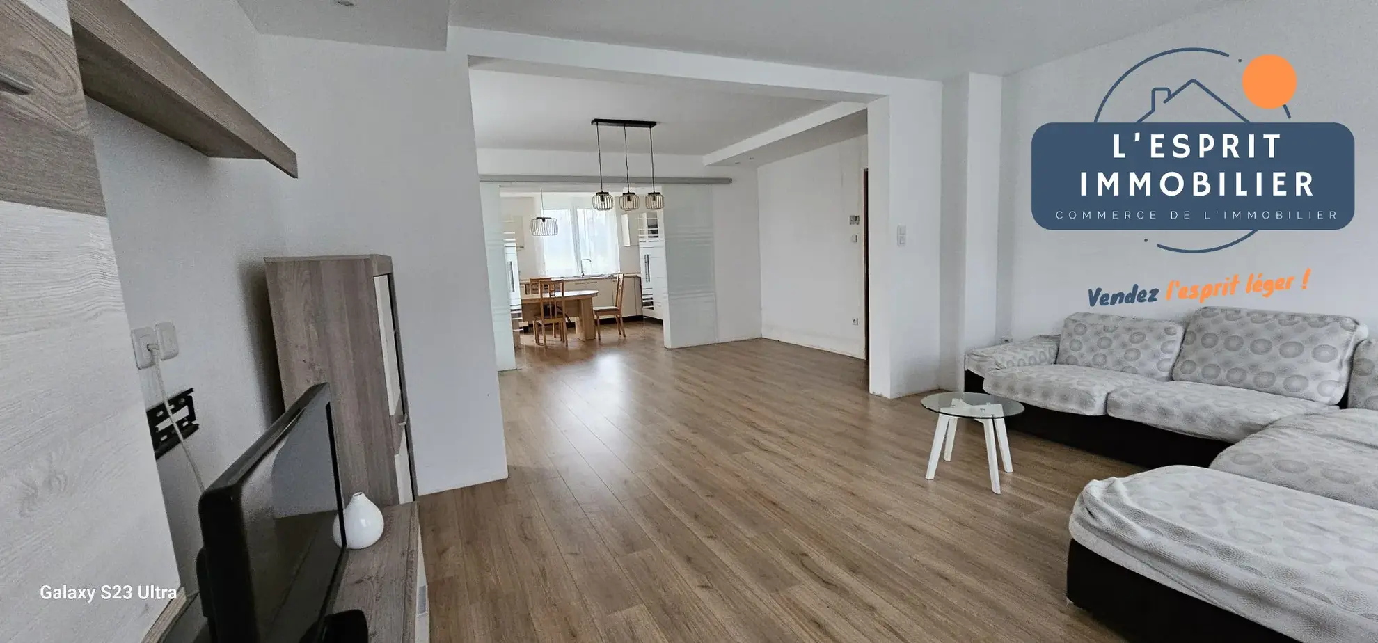 Maison individuelle rénovée avec grand terrain à Willerwald 