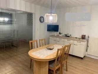 Maison individuelle rénovée avec grand terrain à Willerwald 
