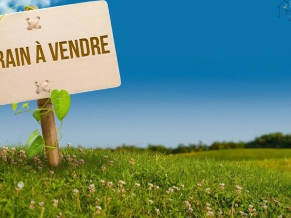 Terrain constructible à vendre à Saint-Benoît - secteur calme avec vue mer et montagne