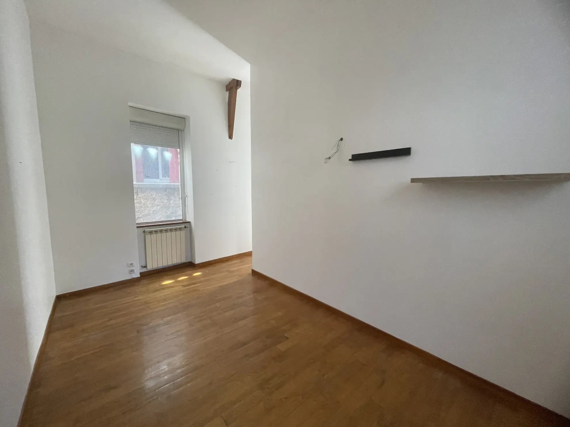 Appartement 4 pièces rénové à Saint Affrique avec cour intérieure 