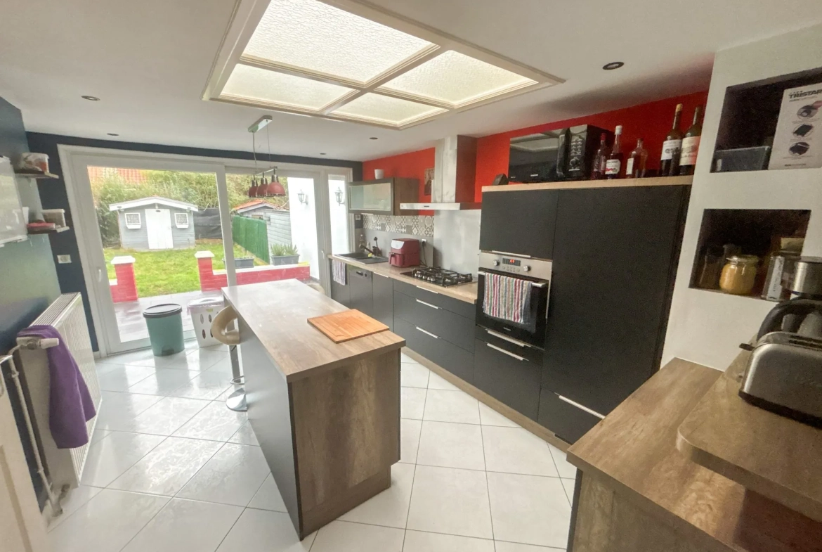 Charmante maison à vendre à Wattrelos – 3 chambres, jardin, cave, idéal famille 
