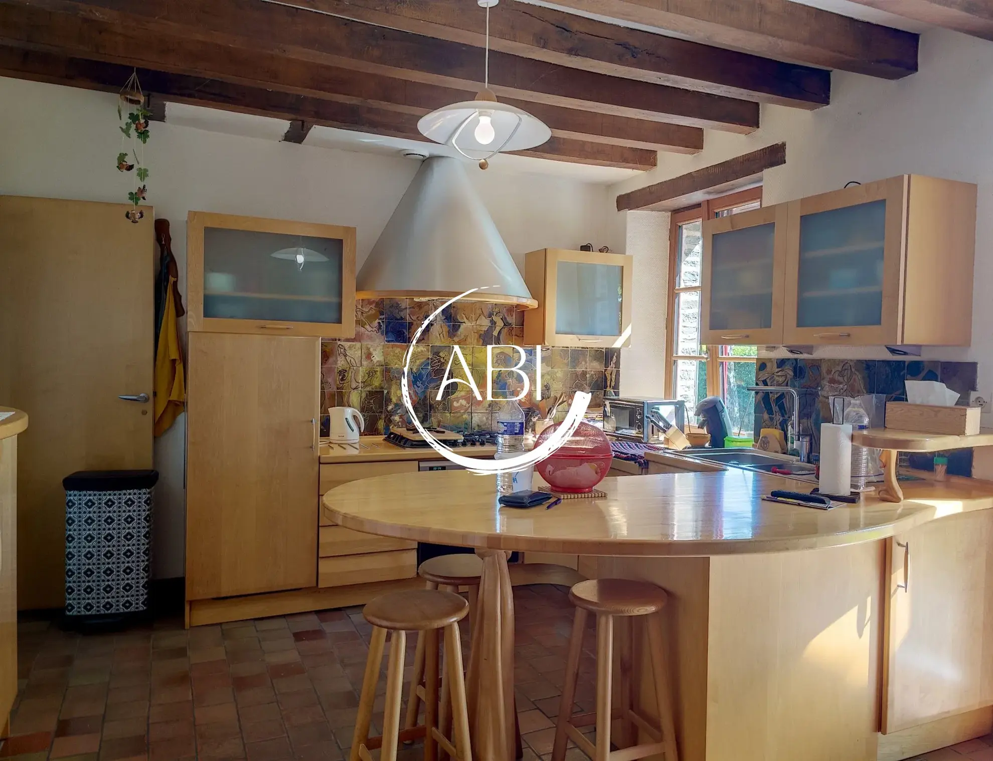 Maison en pierre de 146 m² avec dépendance à Thuboeuf, Nord-Mayenne 