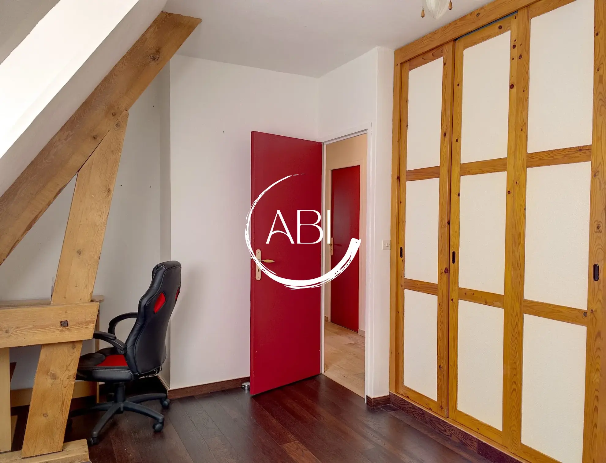 Maison en pierre de 146 m² avec dépendance à Thuboeuf, Nord-Mayenne 