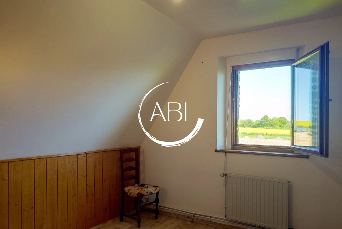 Maison en pierre de 146 m² avec dépendance à Thuboeuf, Nord-Mayenne 