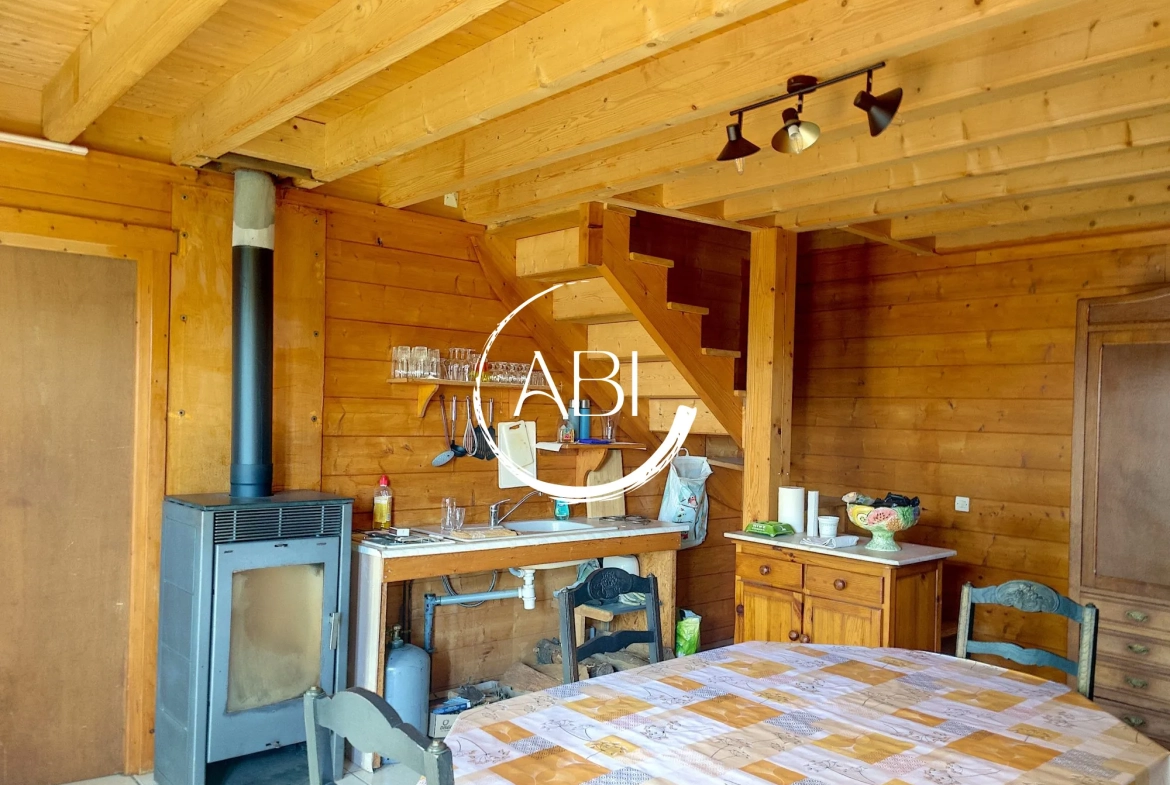 Maison en pierre de 146 m² avec dépendance à Thuboeuf, Nord-Mayenne 