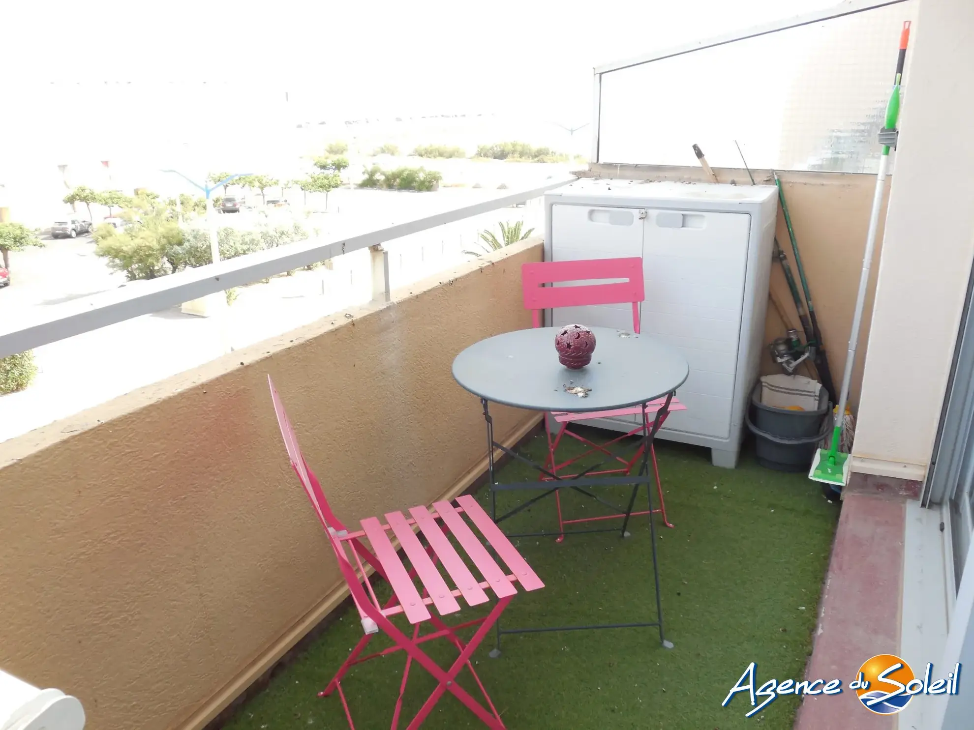 Appartement T3 à vendre à Port-la-Nouvelle avec vue mer et piscine 
