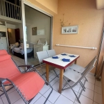 Appartement duplex avec piscine et parking à Argelès-sur-Mer à 150 m de la plage