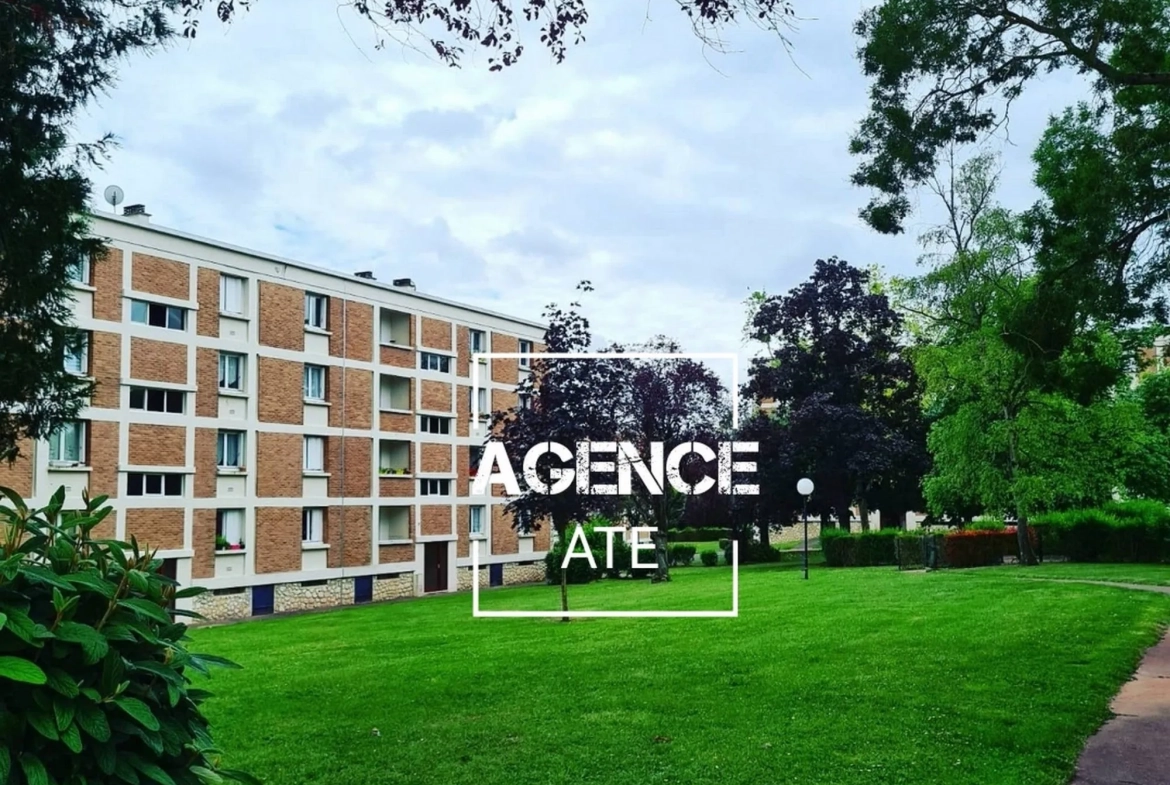 Appartement à vendre à Vert-le-Petit avec balcon, cave et parking - 56,45 m² 