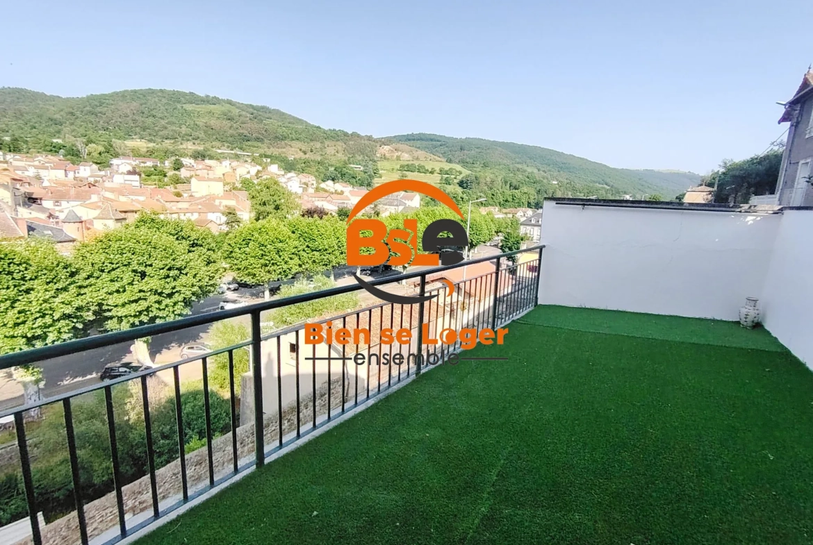 Maison à vendre à Massiac - 95 m², proche commodités et autoroute 