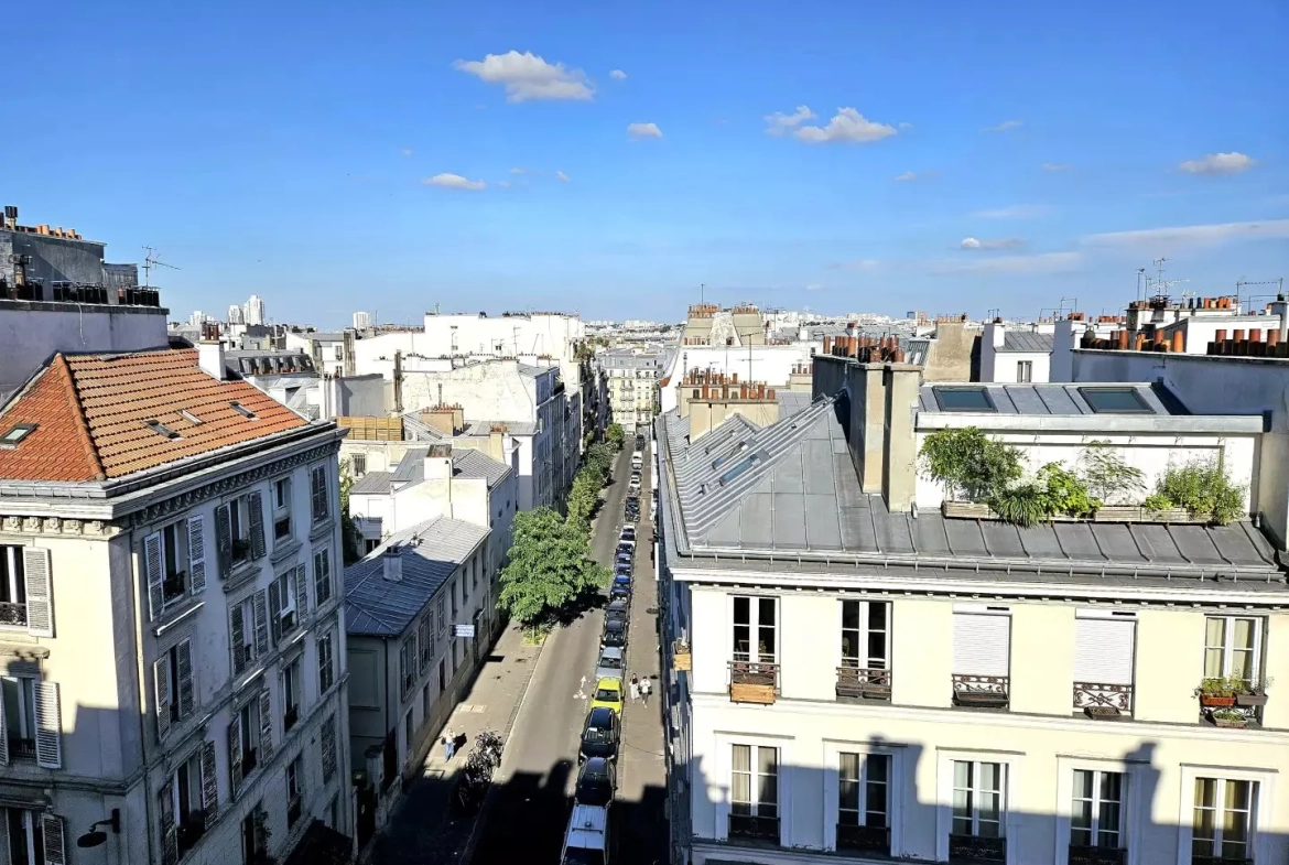 Studio lumineux et charmant à vendre près de Montmartre, Paris 9e 