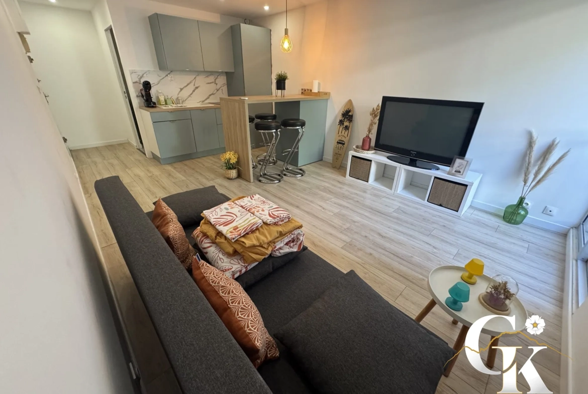 Studio 23m² rénové avec vue jardin à Bandol – Investissement et résidence 