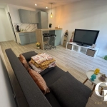 Studio 23m² rénové avec vue jardin à Bandol – Investissement et résidence