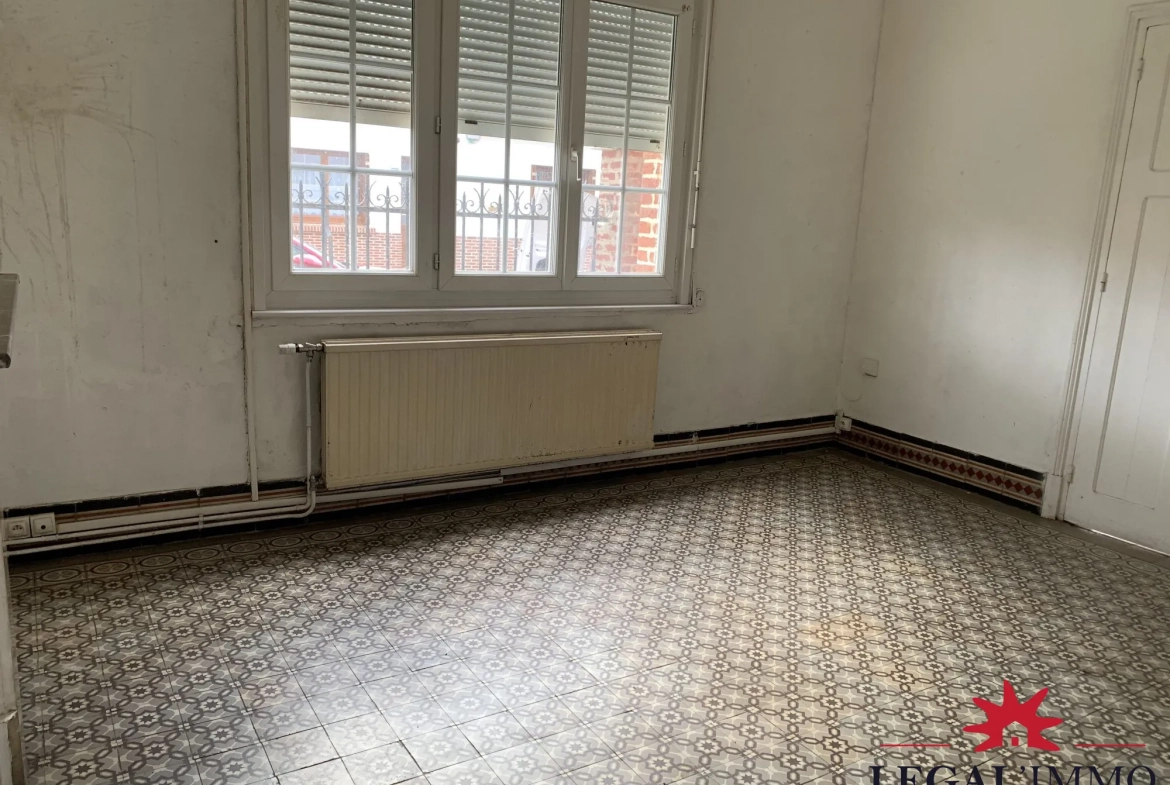 Maison 5 chambres avec garage et cour à Frévent - Immobilier résidentiel 
