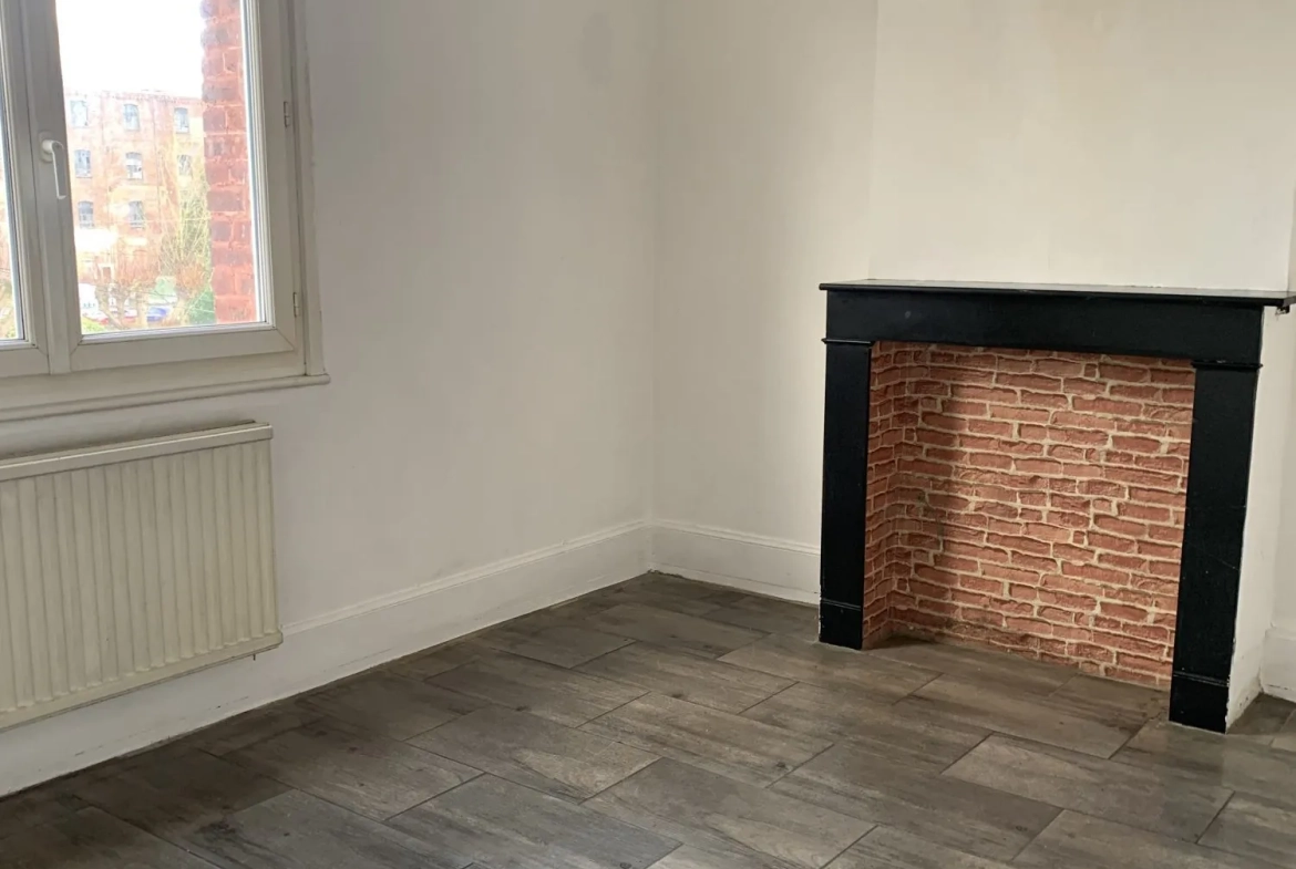 Maison 5 chambres avec garage et cour à Frévent - Immobilier résidentiel 