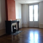 Appartement à vendre de 85 m² au centre de Le Chambon-Feugerolles avec garage et balcon