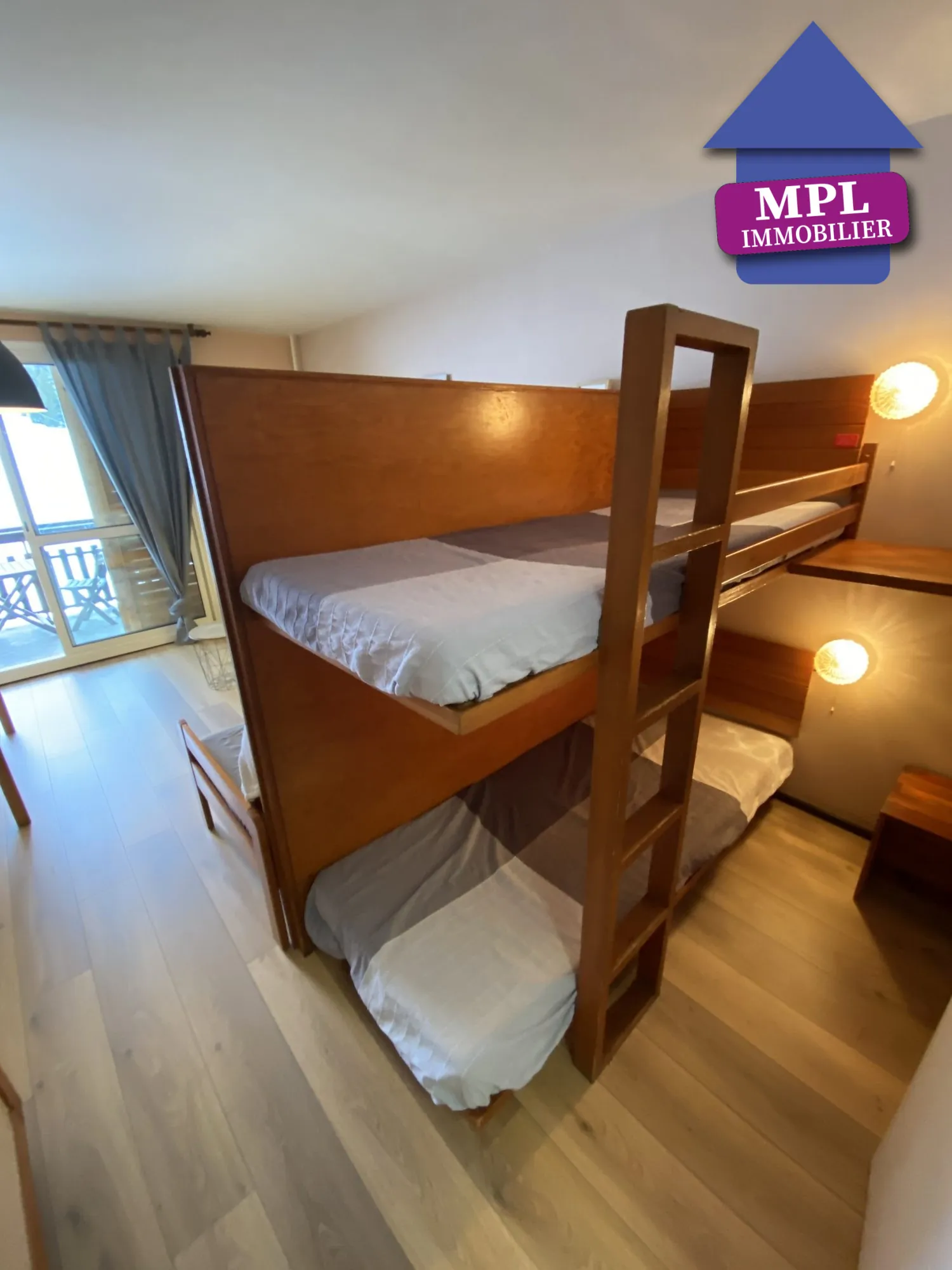 Charmant studio meublé de 26 m² avec terrasse à Dévoluy, vue montagne 