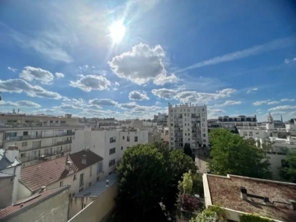 Studio à vendre à Paris 14ème - 26,19 m², cave, vue dégagée, proximité commerces