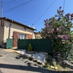 Charmante maison en pierre avec jardin et vue dégagée dans les Deux-Grosnes
