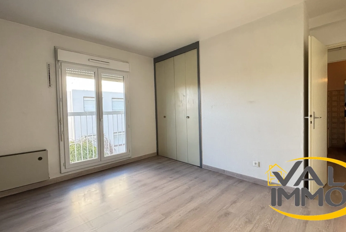 Appartement 5 pièces à Toulouse - Quartier Barrière de Paris, proche commodités 