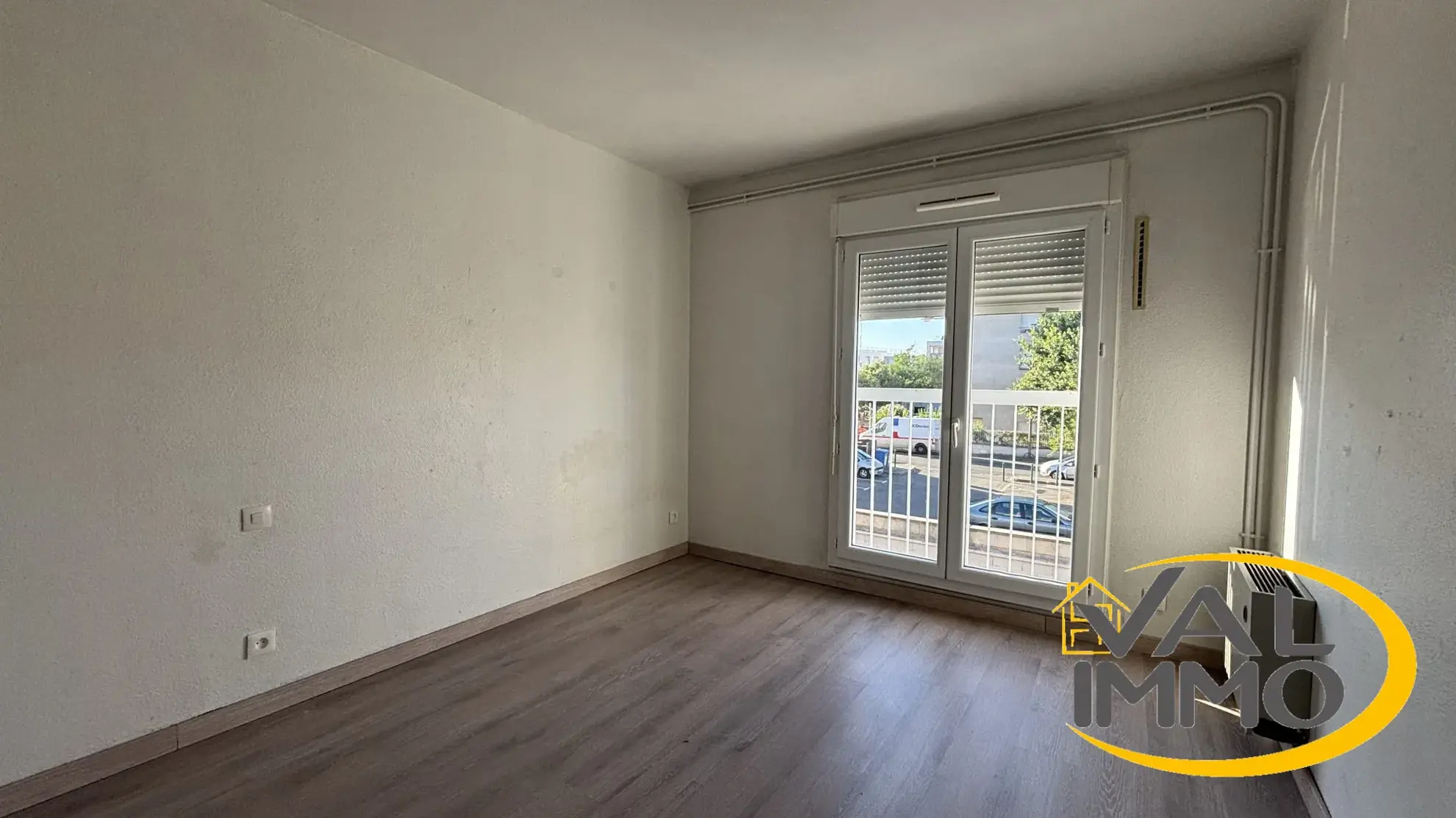 Appartement 5 pièces à Toulouse - Quartier Barrière de Paris, proche commodités 