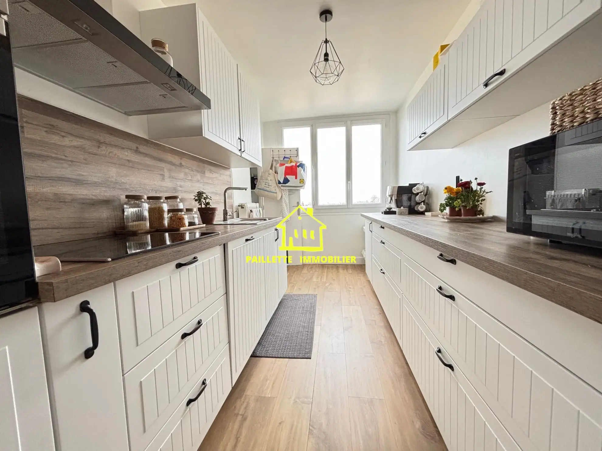 Bel appartement lumineux de 2 chambres avec balcon à Le Havre proximité Sanvic 