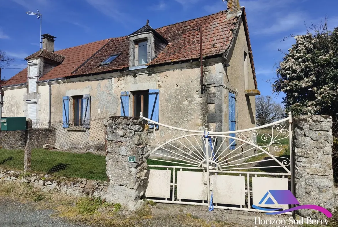 Façade avant Charmante maison de campagne à La Berthenoux avec jardin et garage 