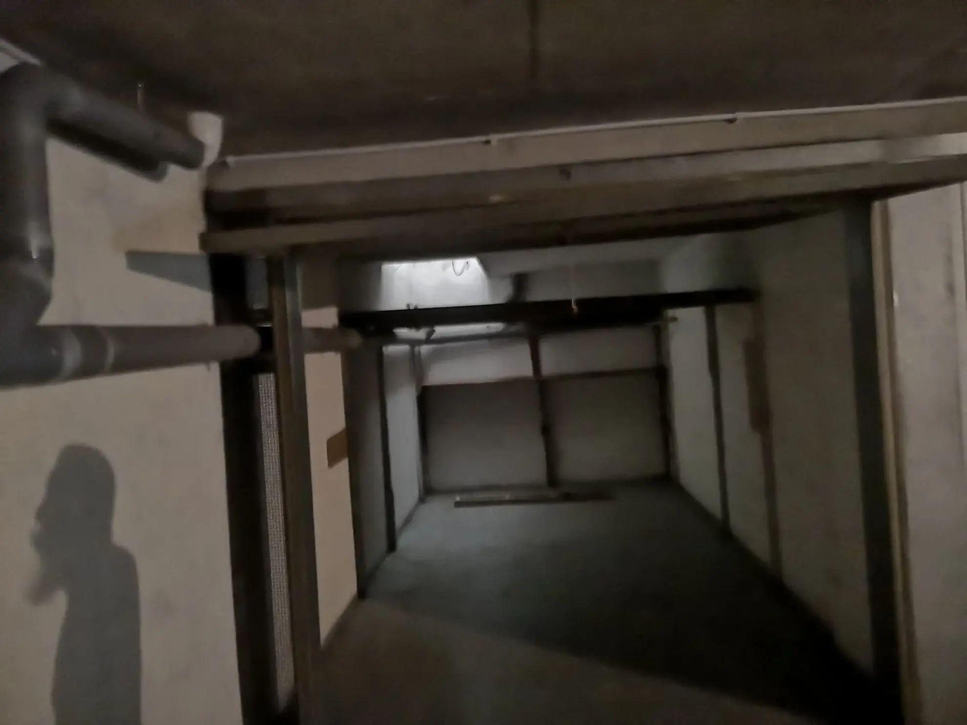 Garage de 13 m² au Cannet en demi sous-sol, accès facile 