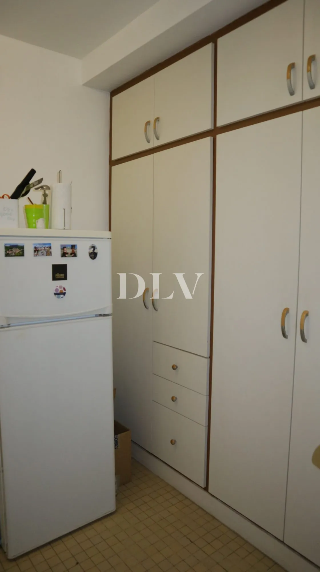 Appartement F2 de 50,65 m² à Avon avec parking, cave et proximité gare 
