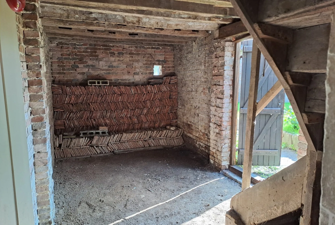 Maison en pierres avec jardin et garage à Briouze, Normandie 