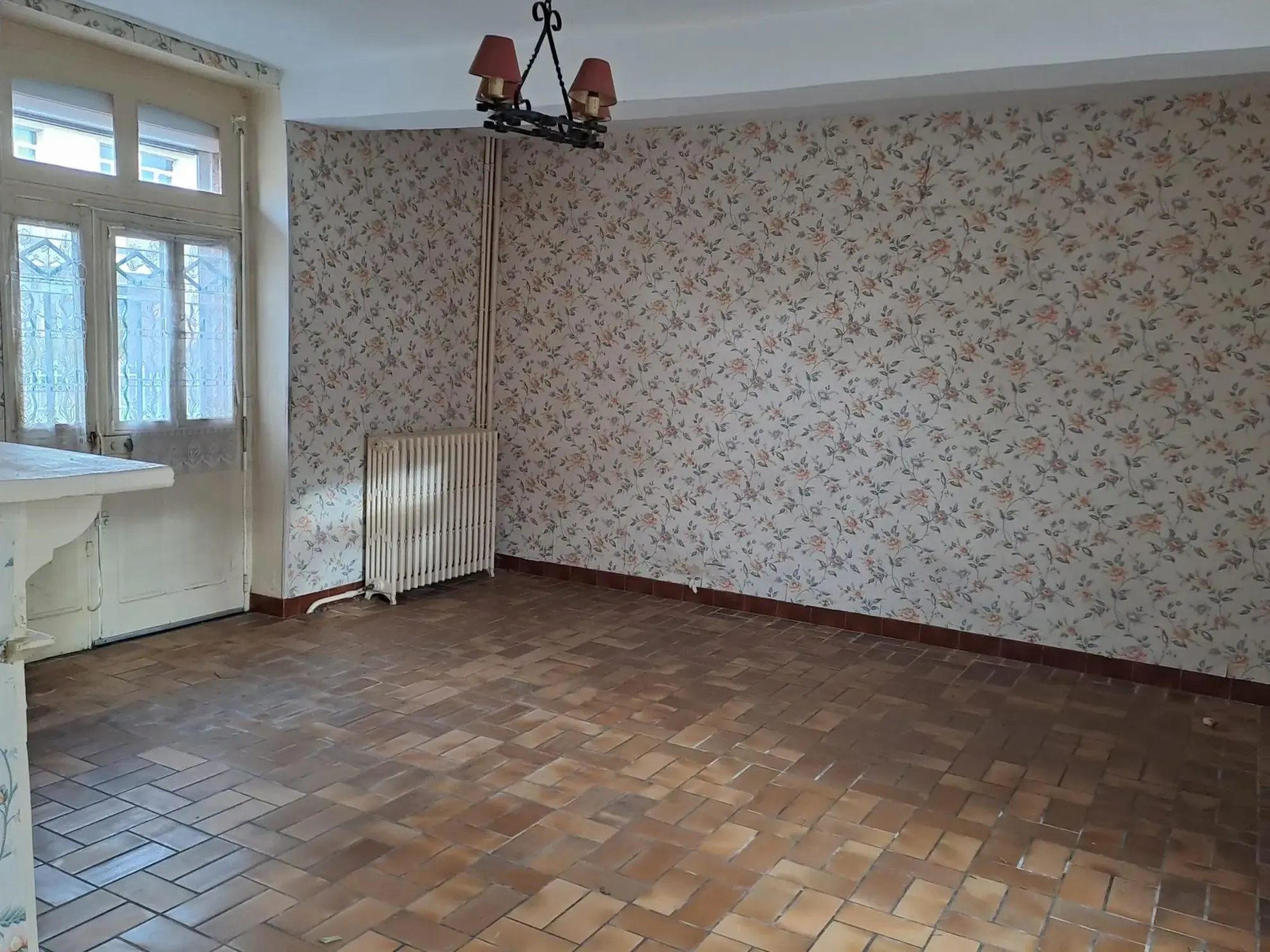 Maison en pierres avec jardin et garage à Briouze, Normandie 