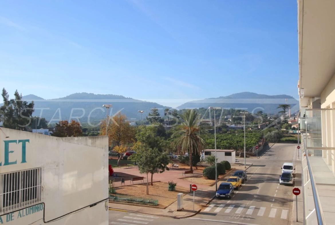 Vente d'un appartement lumineux de 85 m² à Oliva avec balcon et vue panoramique 