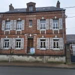 Maison de caractère à rénover à Port-le-Grand, proche de la Baie de Somme