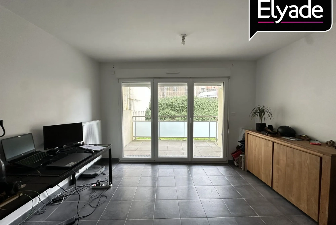 À vendre appartement T2 de 42,23 m² avec terrasse à Toulouse 
