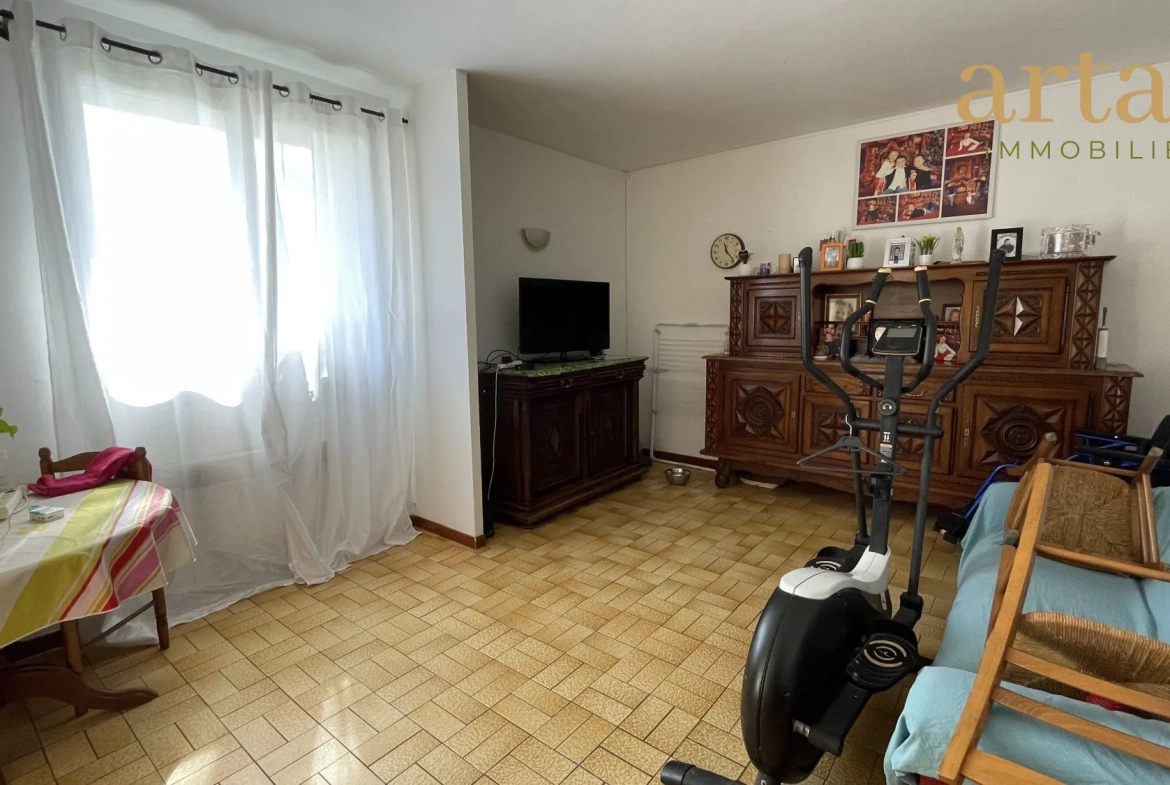 Appartement T3 avec garage et jardin privé à Cayrac, idéal investissement 