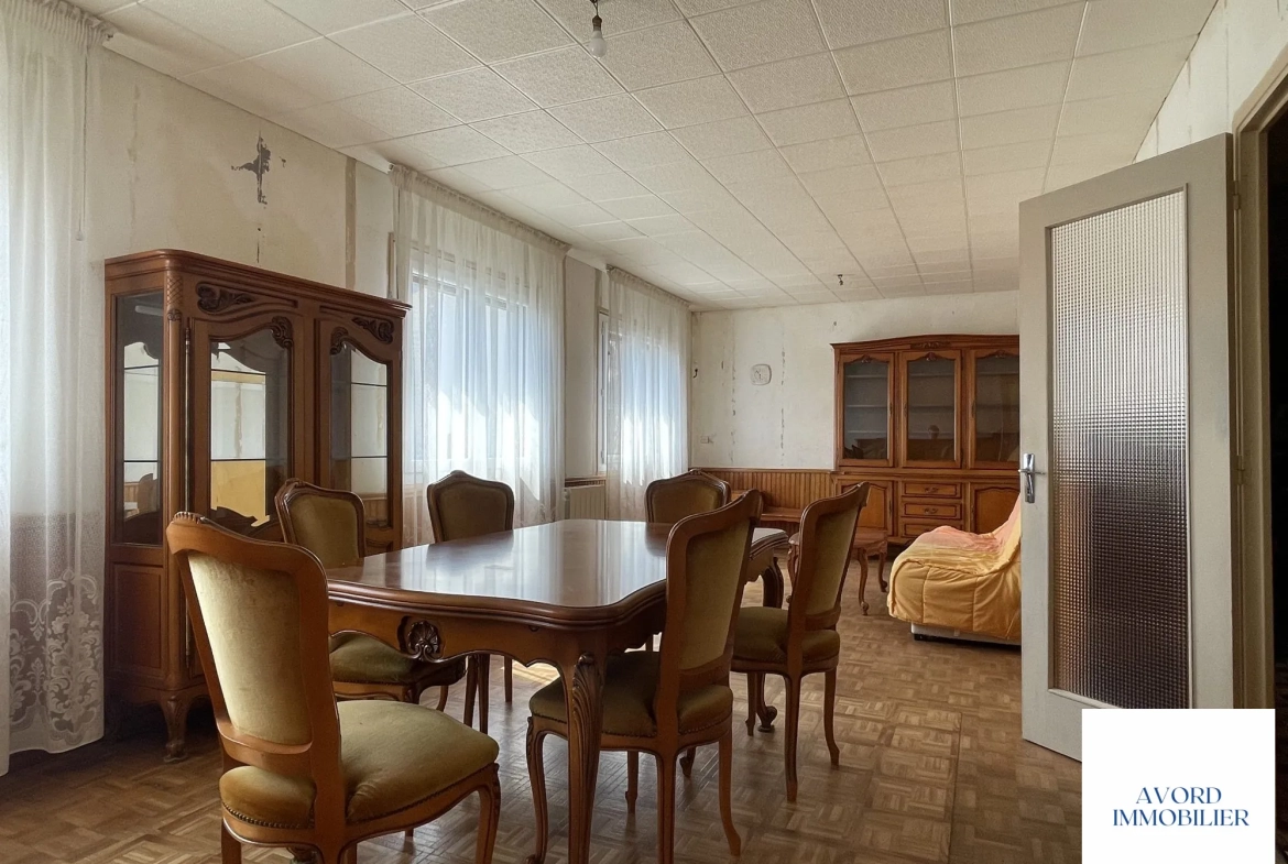 Maison à vendre à Avord de 91,16 m² avec terrain et garage 