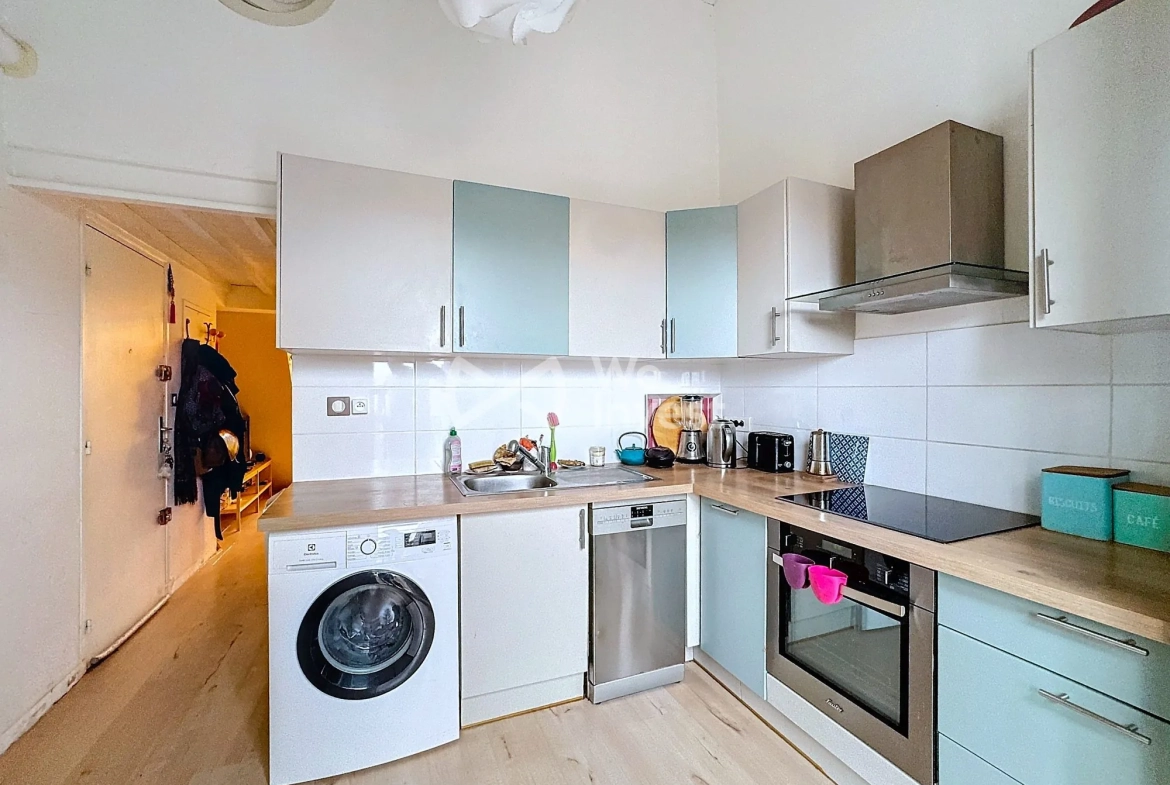 Bel appartement T2 en dernier étage à Montpellier secteur Méditerranée 