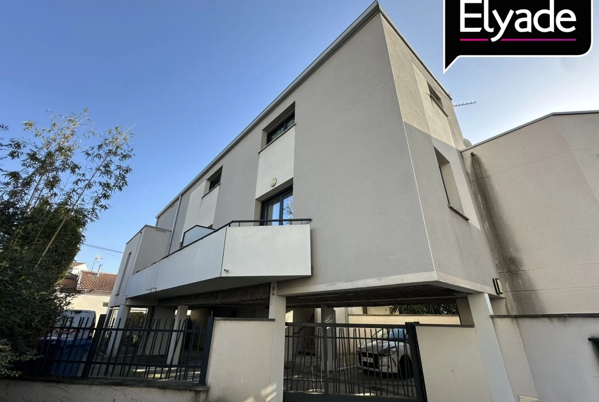 À vendre - Studio de 28,7 m² avec jardin à Toulouse (31400) 