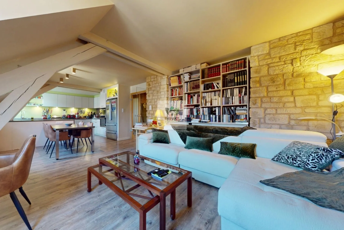 Appartement à Belfort de 61,44 m² dans le Triangle d'Or, rénové, avec cave et proximité commerces 