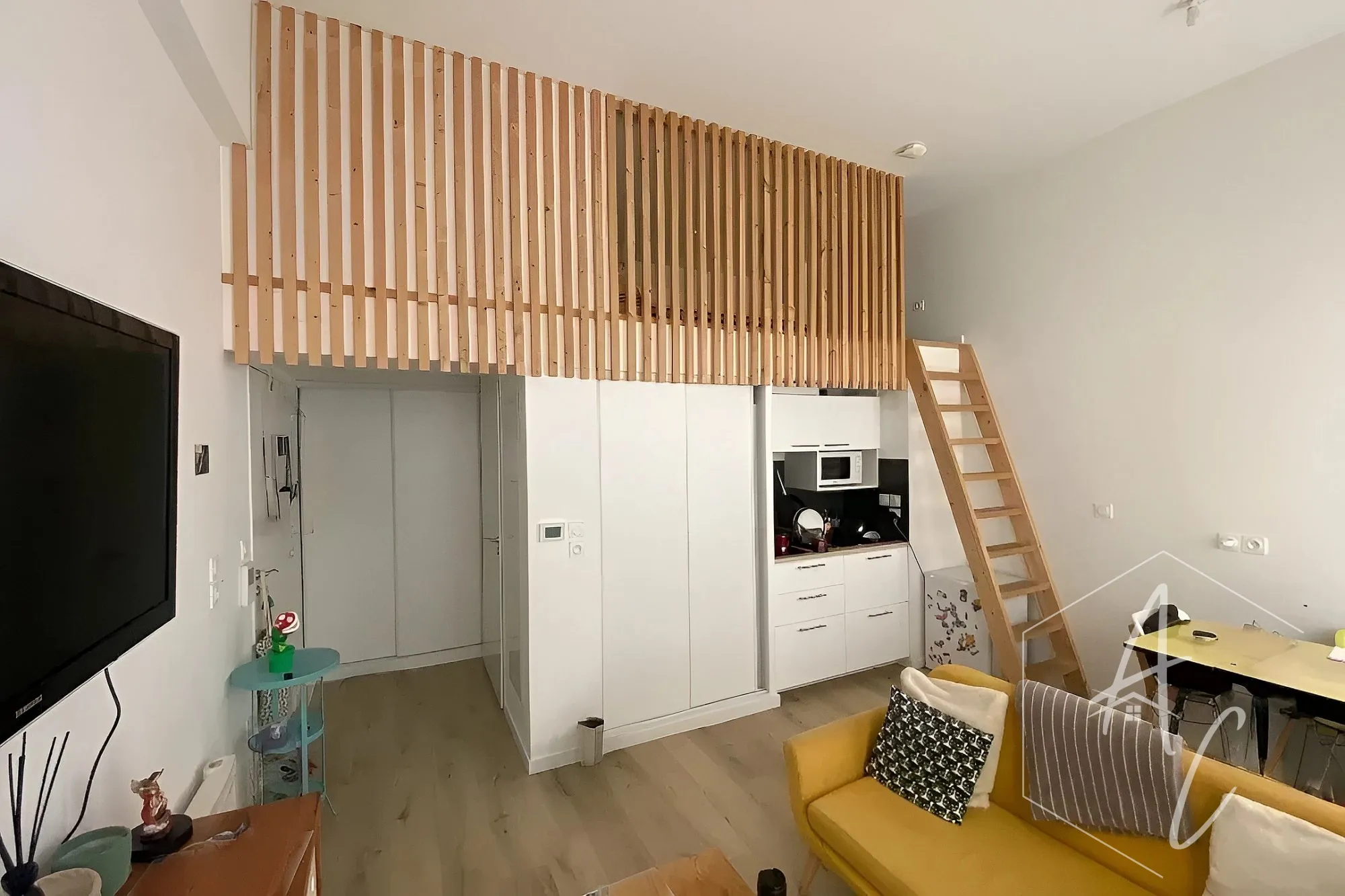 Studio à vendre à Rennes – Investissement locatif idéal, lumineux et récent 