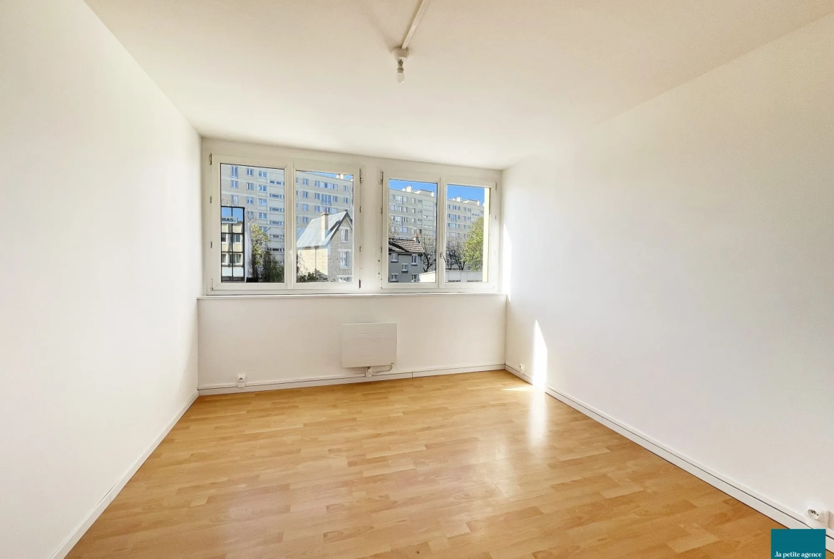 Appartement à vendre à Caen - 80 m² dans le quartier Demi-Lune 