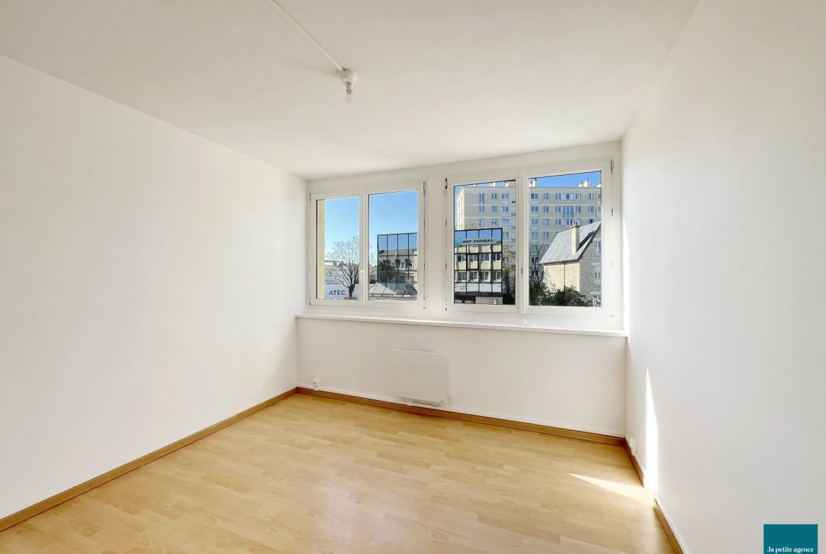Appartement à vendre à Caen - 80 m² dans le quartier Demi-Lune 