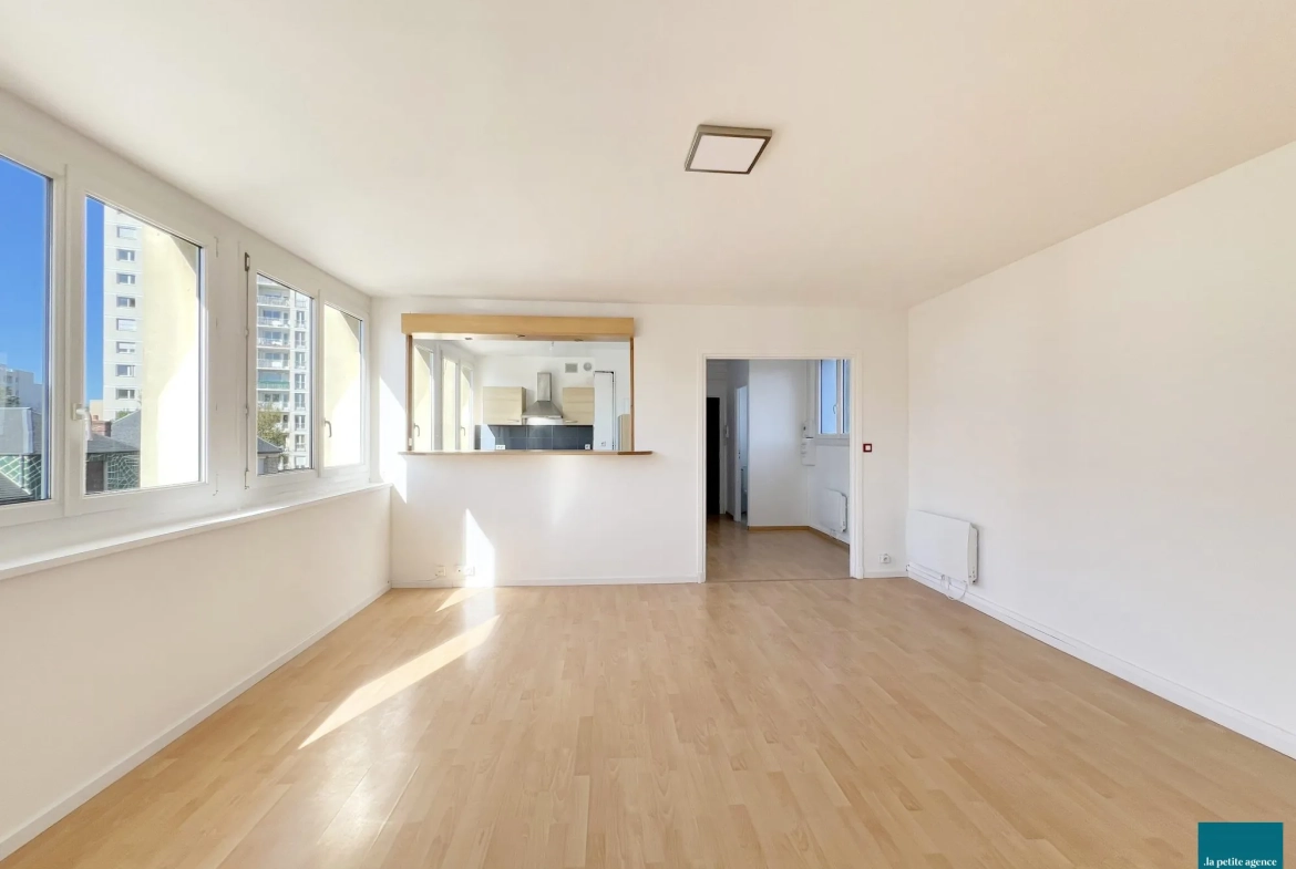 Appartement à vendre à Caen - 80 m² dans le quartier Demi-Lune 