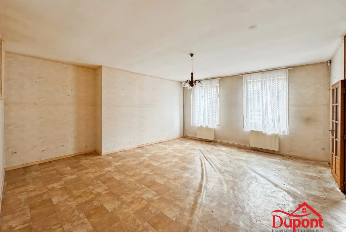 Maison à rénover proche Cambrai – 150 m² avec jardin et potentiel 